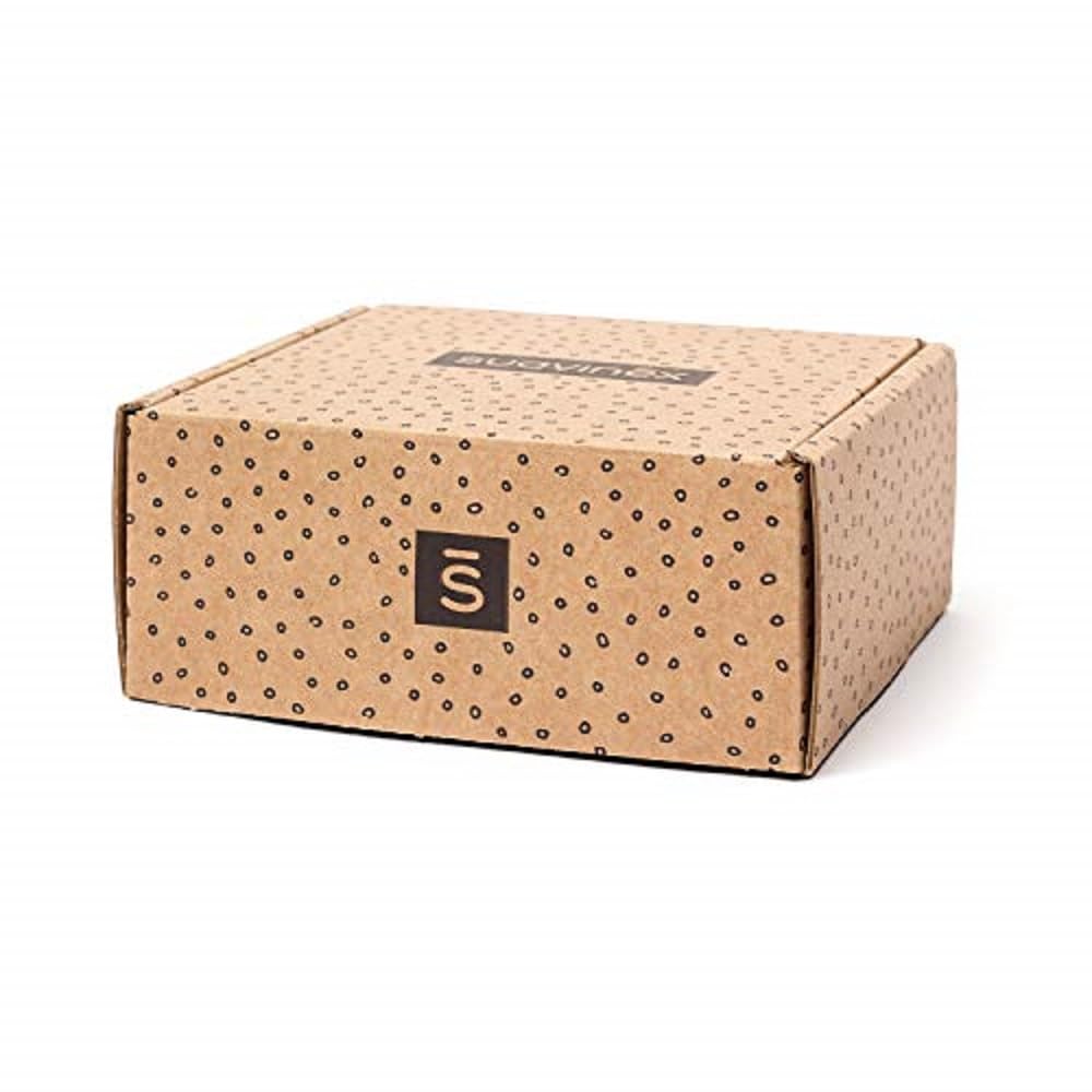 Suavinex, Kosmetik-Set, groß, Lieferumfang: mildes Shampoo, 750 ml + Feuchtigkeitsmilch 750 ml + Windelsalbe 50 ml + Tücherpackung 25 Stück, Packung für Neugeborene, 4 Produkte