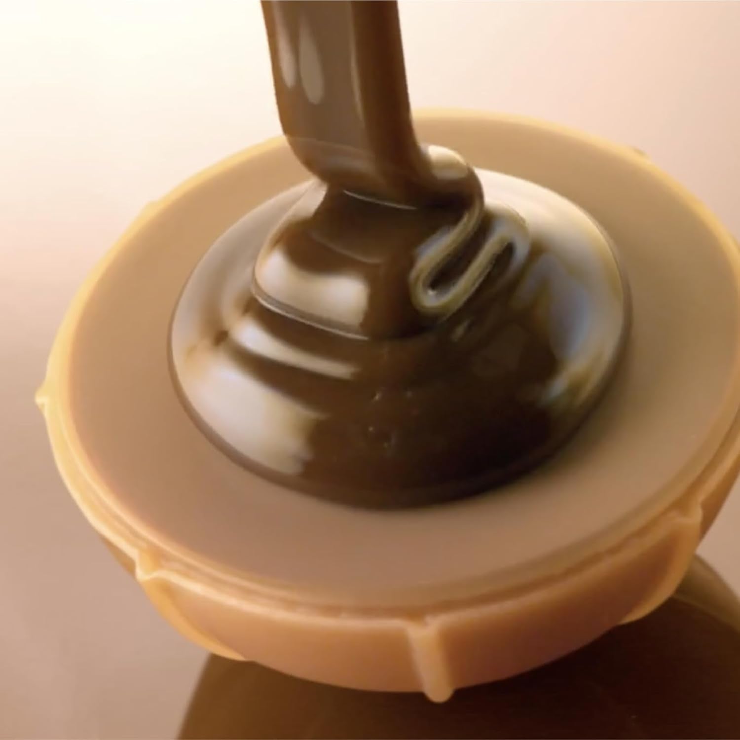 Toffifee – 1 x 125 g – Haselnuss in Karamell mit Nougatcreme und Schokolade – ideal zum gemeinsamen Naschen und Teilen