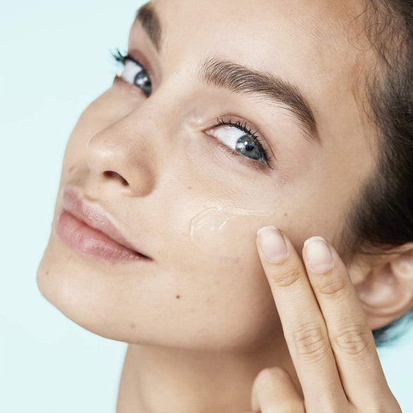 L’Oréal Paris Hydra Genius Aloe Water and Hyaluronic Acid 72H Liquid Moisturizer, 70 ml