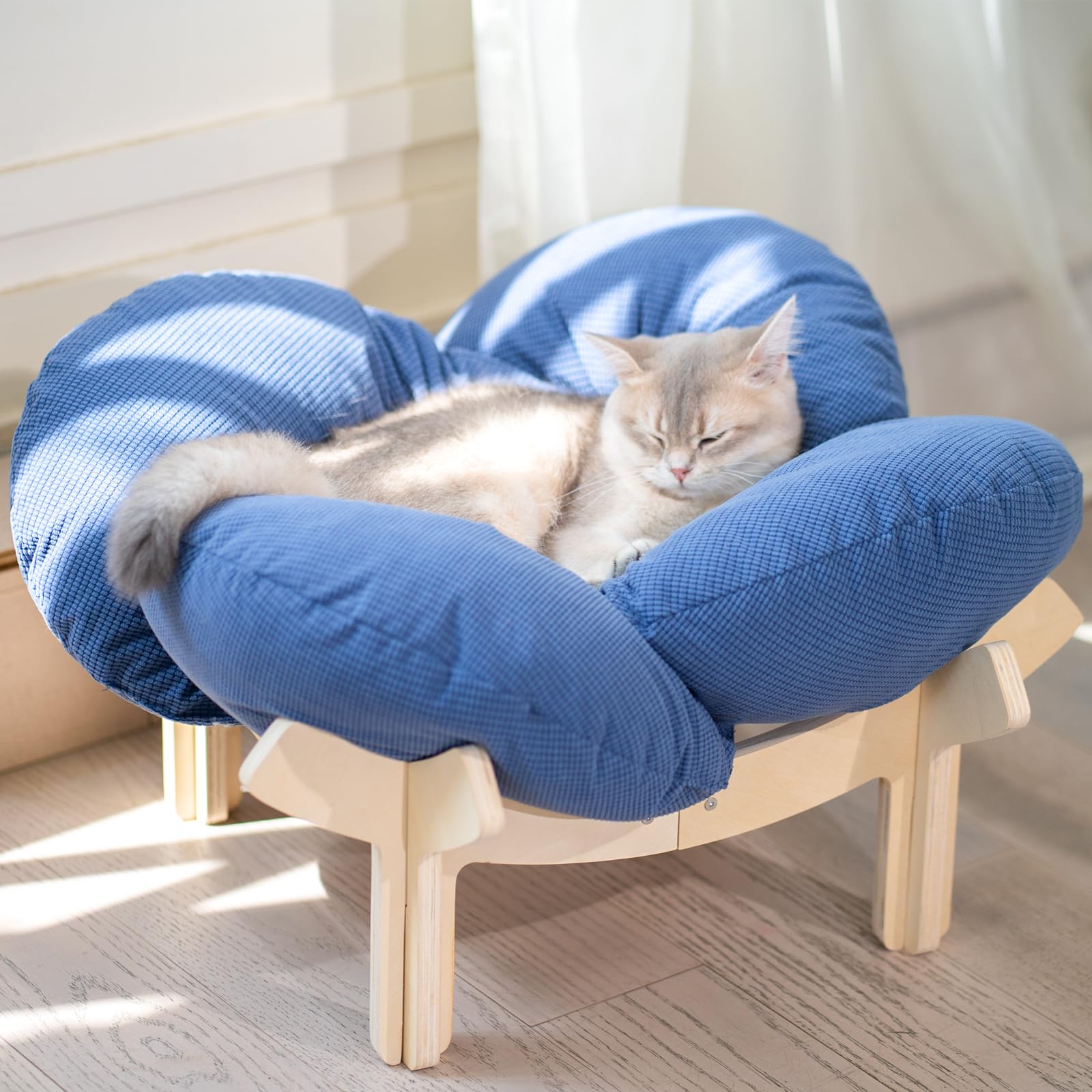 CheerPals Erhöhtes Katzenbett Blumenform, 55cm L&W Großes Katzensofa, Stilvoll Katzenstuhl mit Hochelastischer Weich Kissen, Katzenmöbel zum Schlafen für Alle Katze