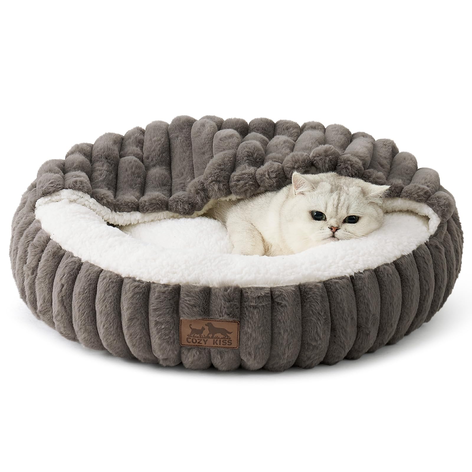 COZY KISS Katzenbett mit Decke 50x50x15cm - Flauschige Kleine Katzenhöhle - Kissen, Runde kleine Hundebett mit Rutschfester Unterseite, Katzensofa mit Kopfstütze aus Kunstfell, Waschbares, Creme