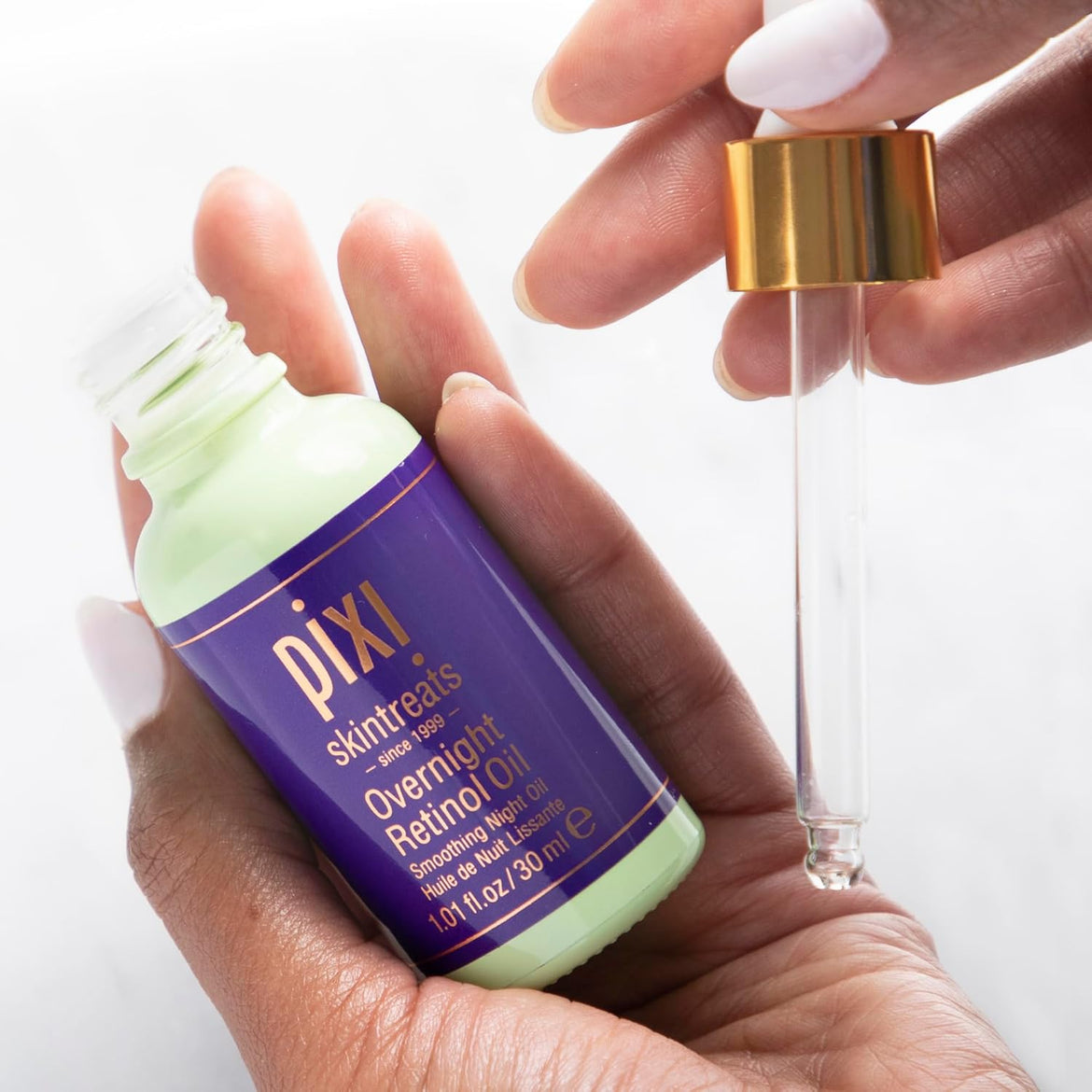 Pixi Beauty Overnight Retinol Oil | Smoothing Night Oil | Peptides Help Firm & Revitalize Skin | Improves Appearance of Fine Lines | 1.01 Fl Oz