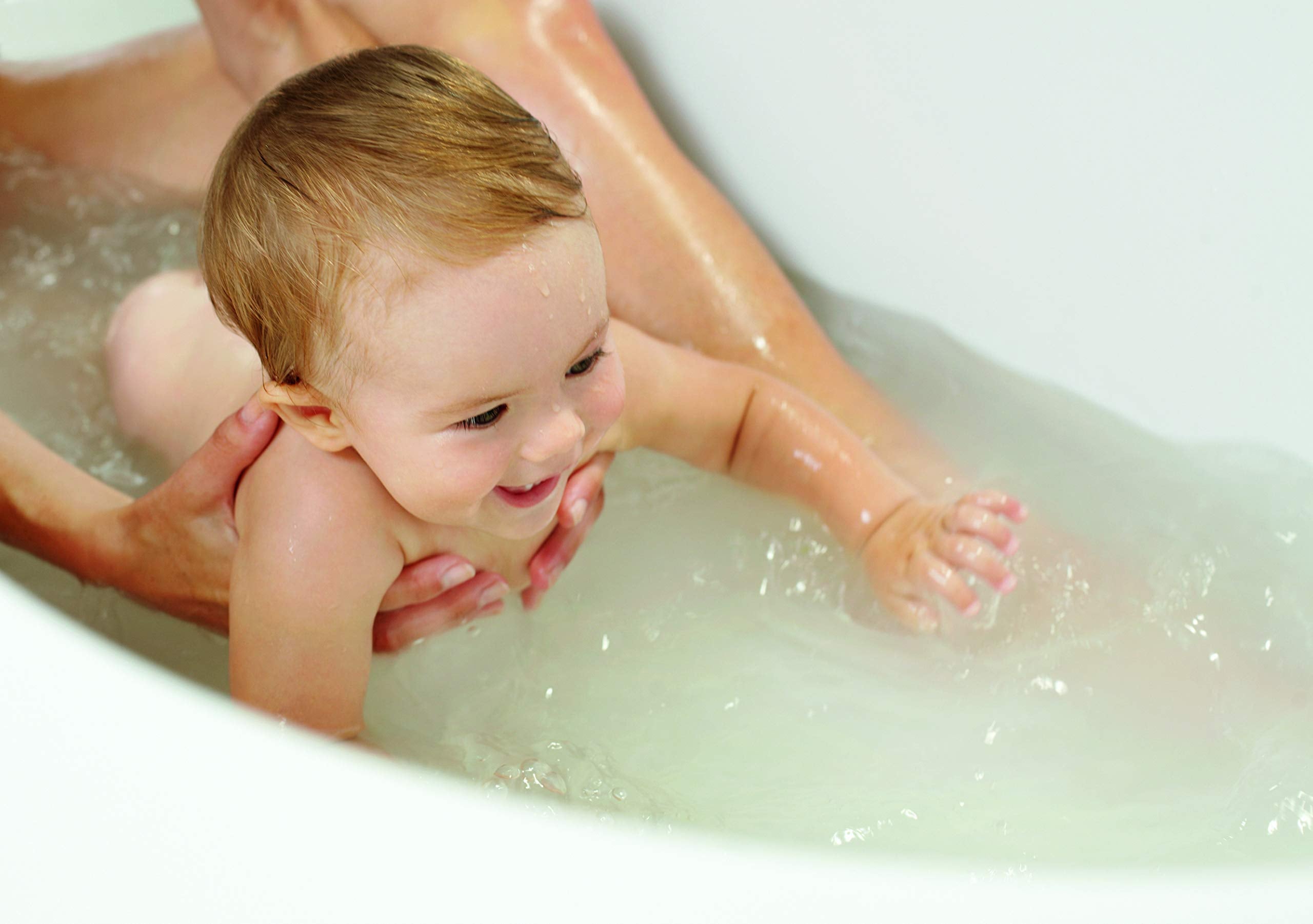 WELEDA Bio Calendula Baby Waschlotion & Shampoo - veganes Naturkosmetik Duschgel zur Hautpflege / Haarpflege bei Neugeborenen. Babypflege Dusche für empfindliche Haut, mild zu den Augen (1x 200ml)