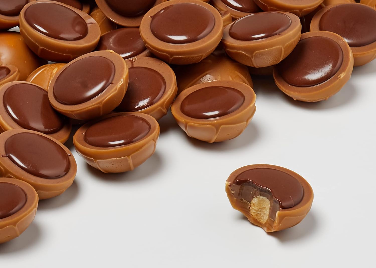 Toffifee – 1 x 125 g – Haselnuss in Karamell mit Nougatcreme und Schokolade – ideal zum gemeinsamen Naschen und Teilen