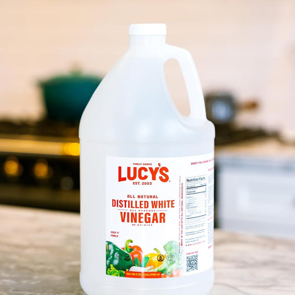 Lucy's Family Owned - Natural Distilled White Vinegar, 1 Gallon (128 oz) - 5% Acidity (White Vinegar, 1 Gallon (128 fl oz.))