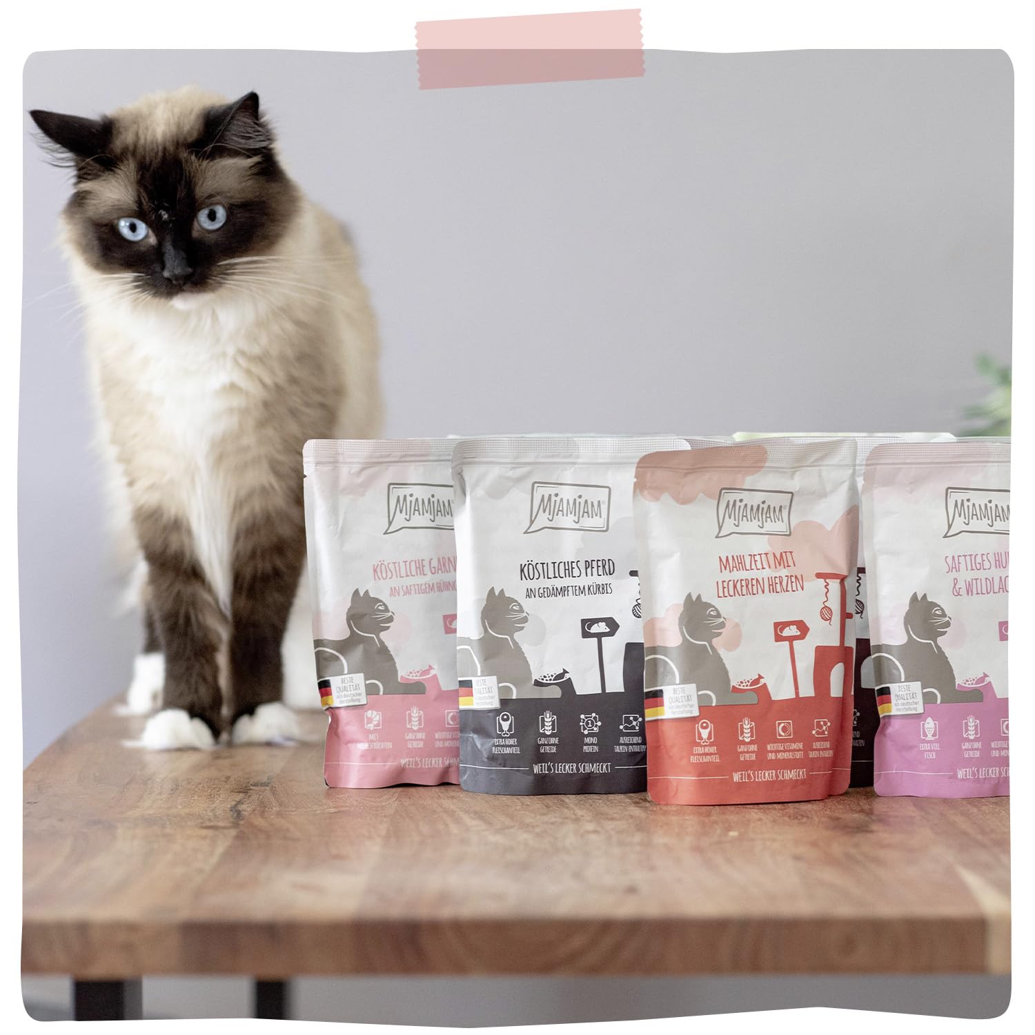 MjAMjAM - Premium Nassfutter für Katzen - saftiges Huhn an leckeren Möhrchen, 6er Pack (6 x 400 g), getreidefrei mit extra viel Fleisch