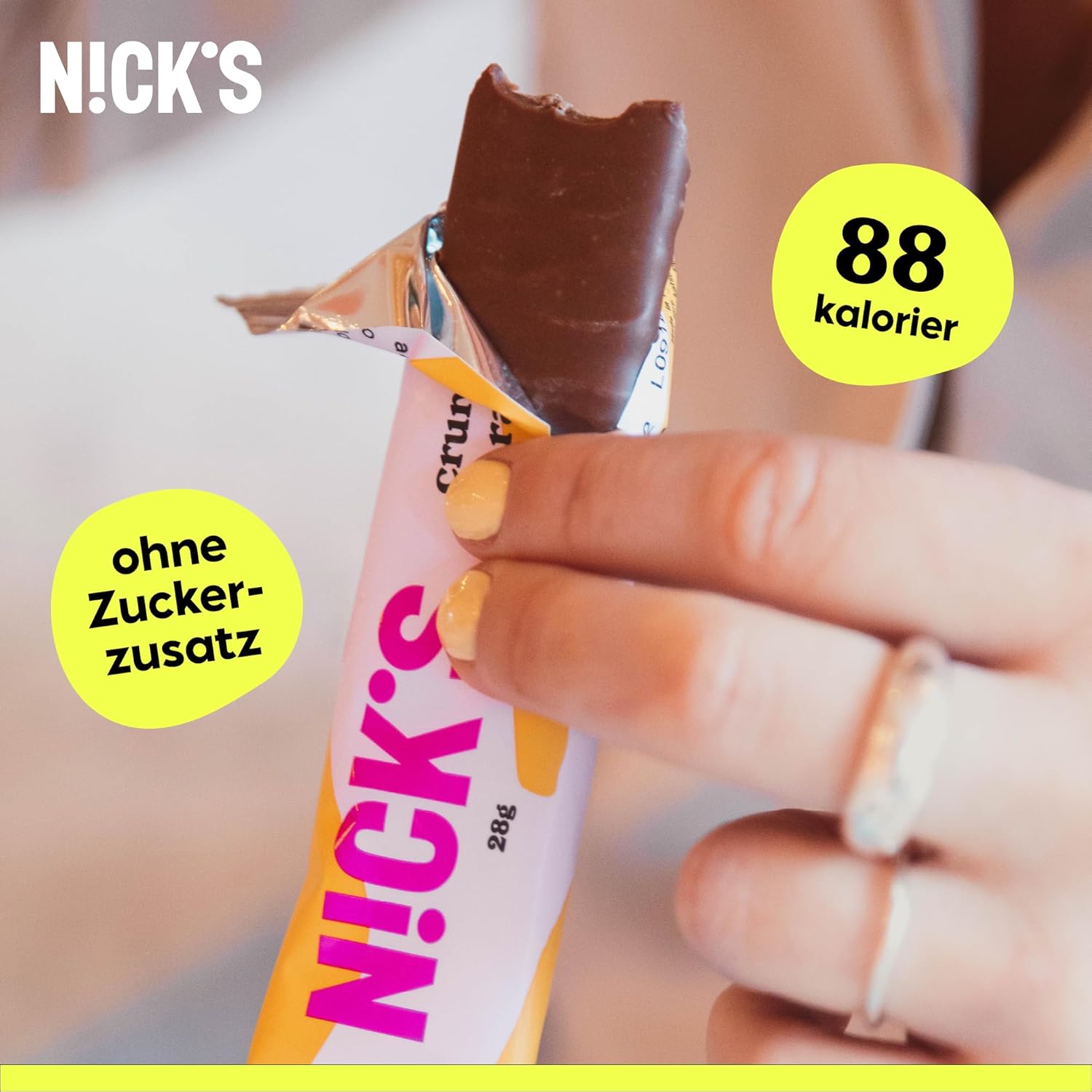 NICKS Keto Riegel Coconut, Schokolade Kokos Snacks, 175 Kalorien, 2 Net carbs, ohne Zuckerzusatz, Glutenfrei, Low carb Süssigkeiten (15x40g)