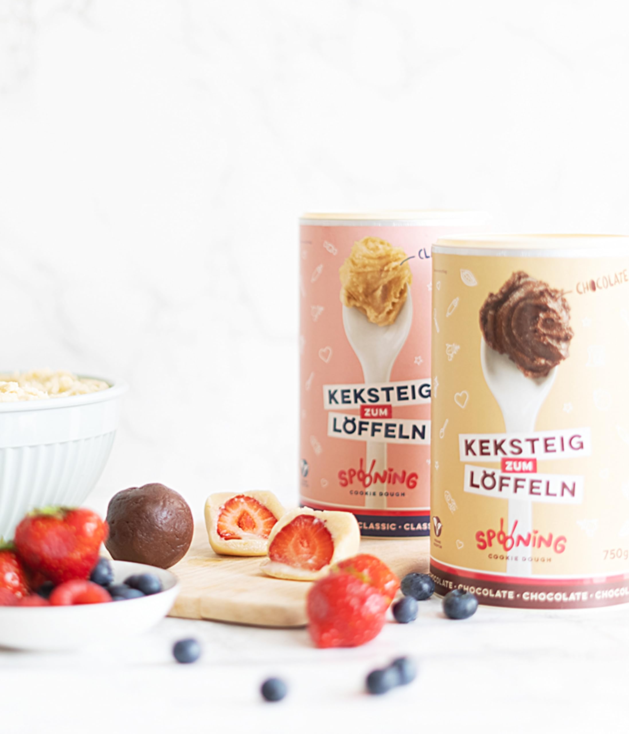 Spooning Cookie Dough Bundle, Keksteig zum Löffeln in 4 verschiedenen Sorten, Classic, Chocolate Chips, Black Cookie Crunch, Lemon Cake, 4x 215g