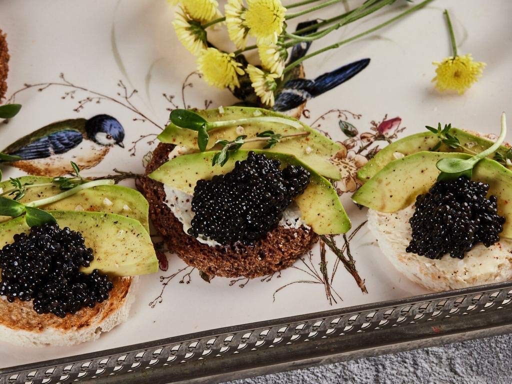 Schwarzer Störkaviar | Sibirischer Stör | Acipenser baerii | Fischkaviar | Malossol-Kaviar | Schwarzer Kaviar | Marke - TSARINE Caviar | Kostenlose Express-Kühllieferung (100g)