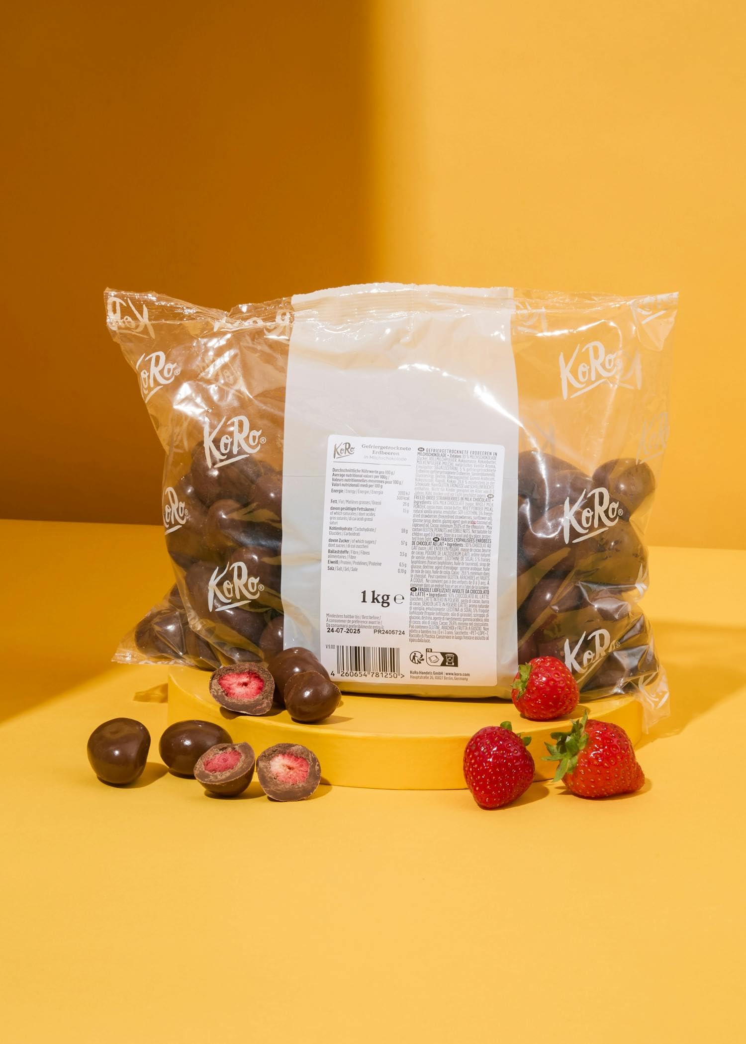 KoRo - Gefriergetrocknete Erdbeeren in Milchschokolade 1 kg - Knackig Fruchtig - Snack im Vorteilspack