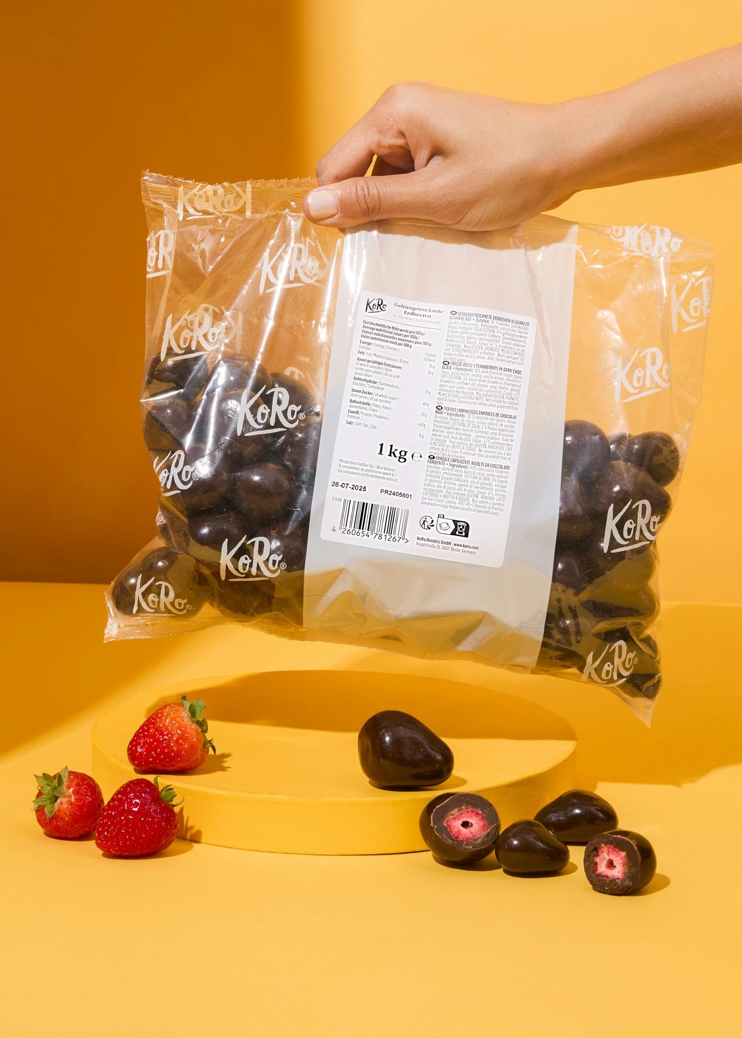 KoRo - Gefriergetrocknete Erdbeeren in Milchschokolade 1 kg - Knackig Fruchtig - Snack im Vorteilspack