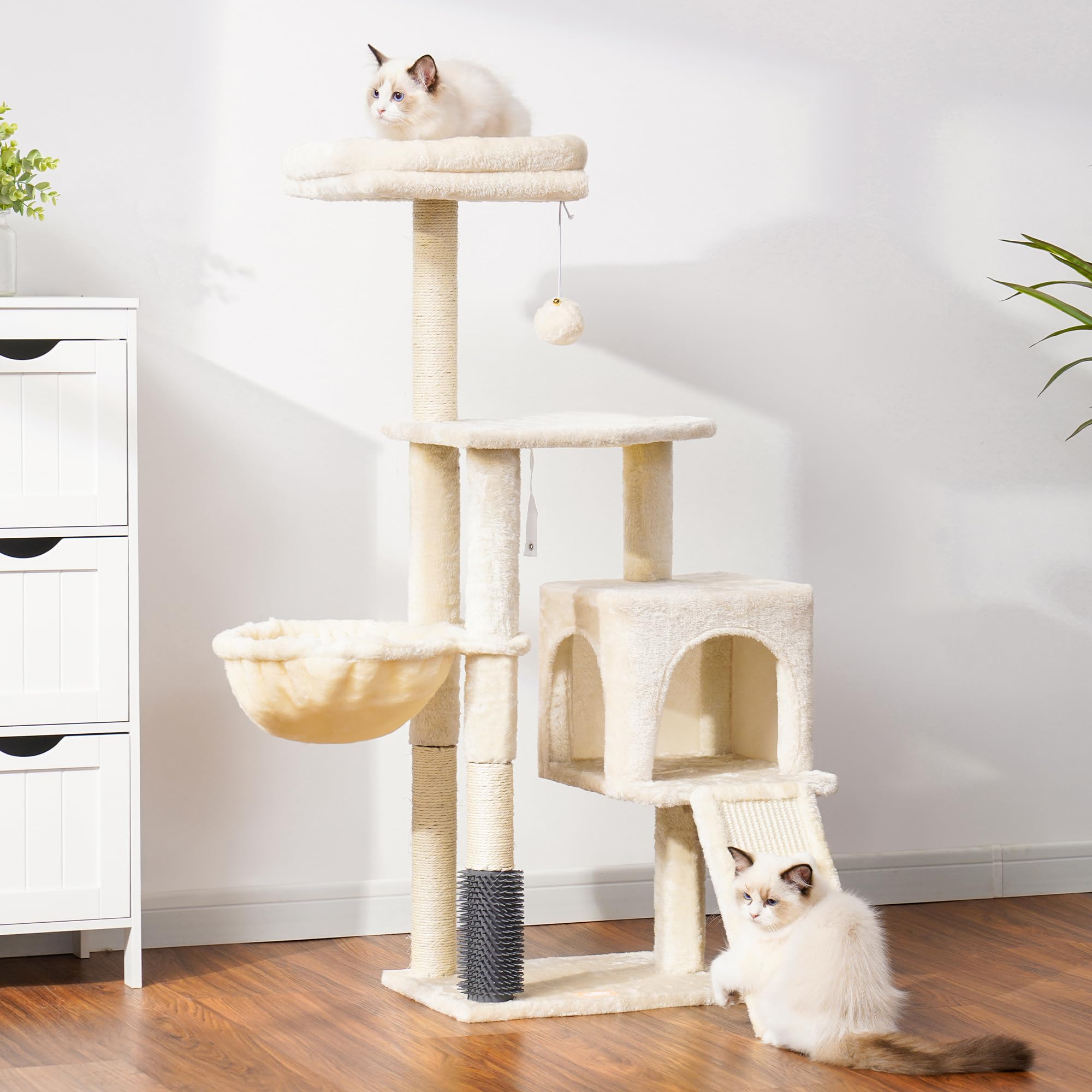 Heybly Kratzbaum mit Katzenbürste, Katzenbaum für Hauskatzen mit Gepolsterter Sitzstange aus Plüsch, Katzenkratzbaum mit Korb, Kratzbrett und Kratzbaum, Hellgrau HCT005SW