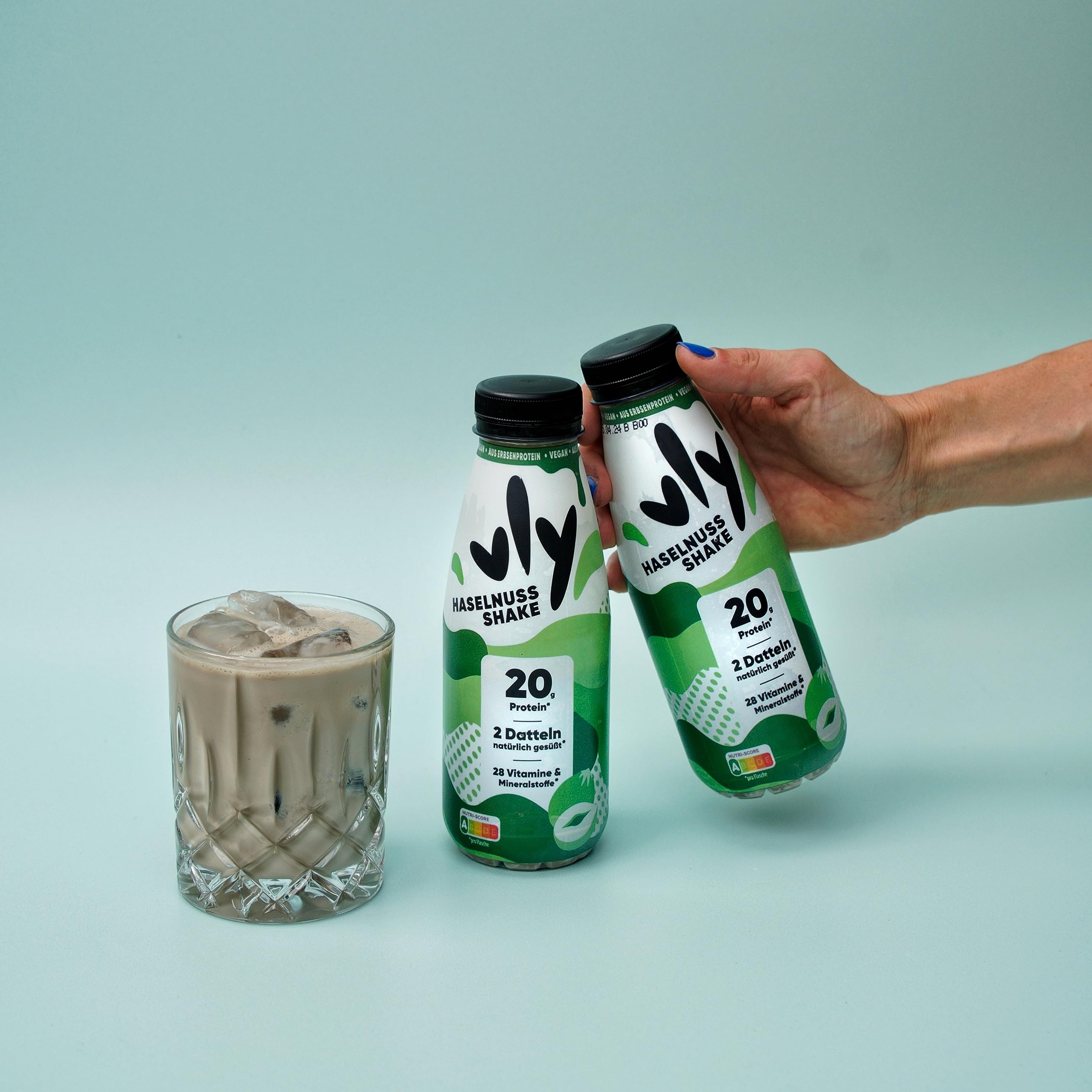 vly BARISTA - Die vegane Milchalternative aus Erbsenprotein | Cremiger Schaum | Reich an Ballaststoffen, Calcium, Vitaminen & Protein | Laktosefrei, Glutenfrei, Zuckerarm, Pflanzlich - 16x1L