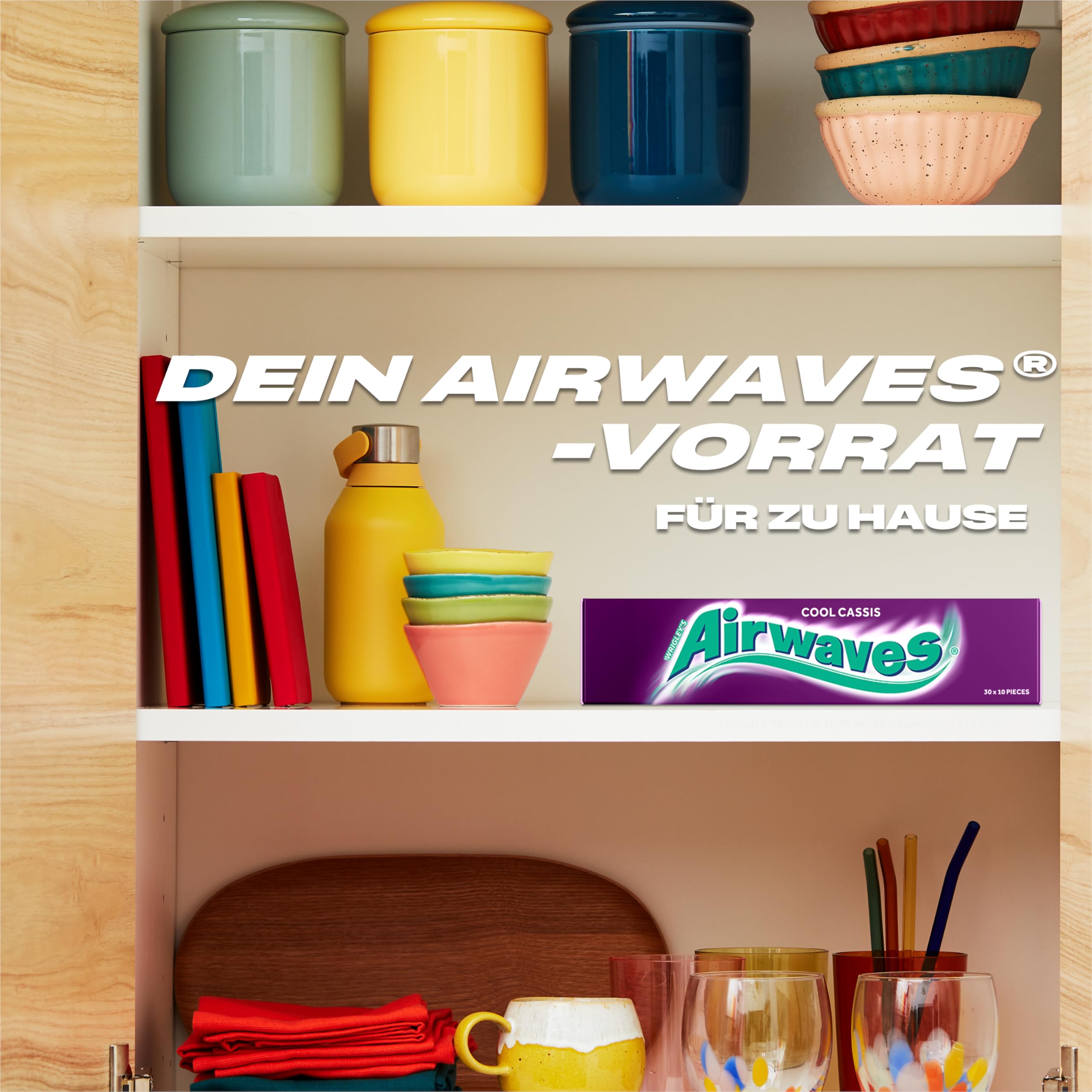 Airwaves Kaugummi Zuckerfrei, Strong, 30 x 10 Dragees, Großpackung Chewing Gum, Mit Natürlichem Menthol, Kaugummi ohne Zucker mit Minz Frische (300 Dragees)