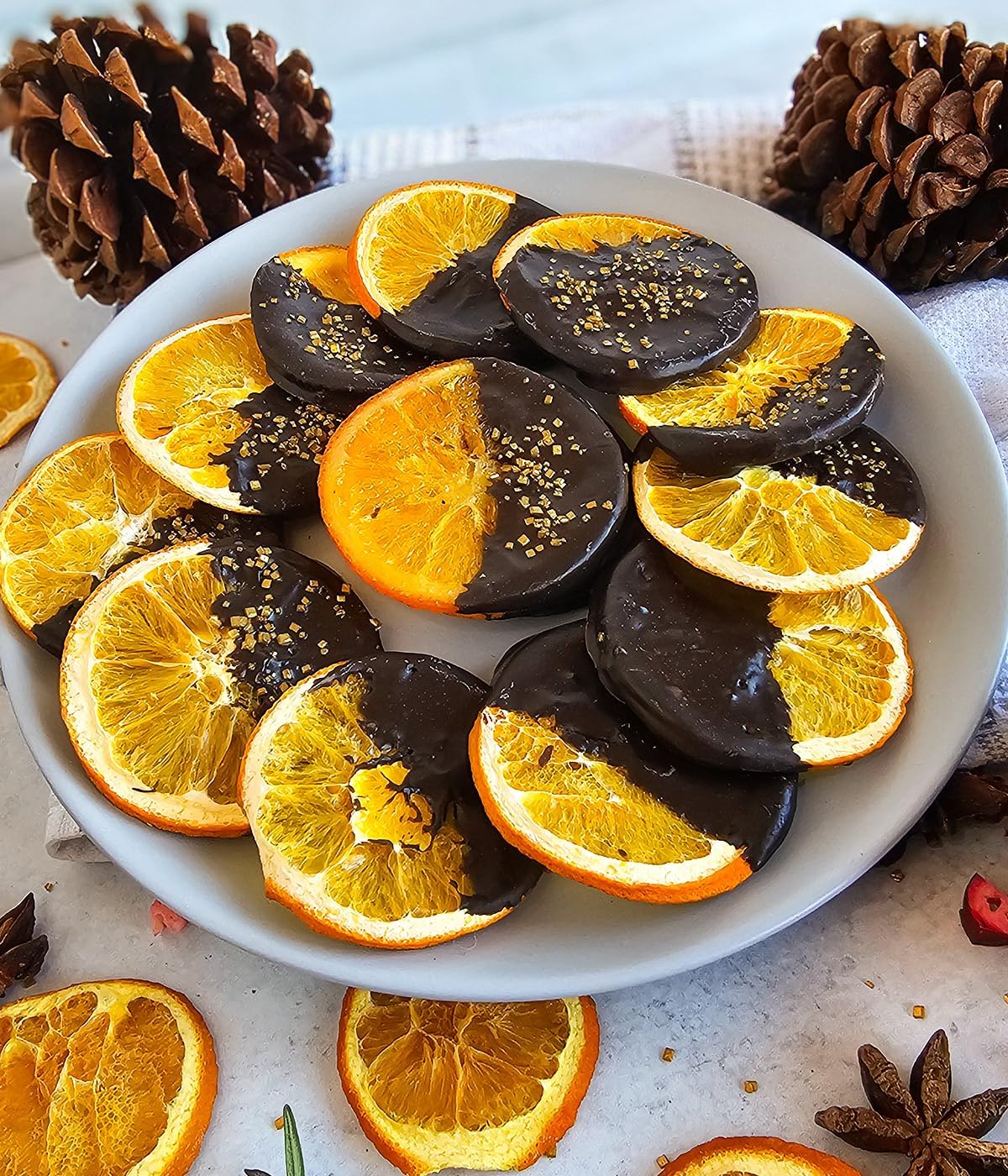 Dehydrated Dried Orange Slices | Orange Wheels | Approx. 45+ Servings | 100% Natural, No Added Sugars | For Cocktails, Wreath Making, Tea, Cakes, Decoration | Oranges For Cocktails | 3.5 OZ | 100 Grams