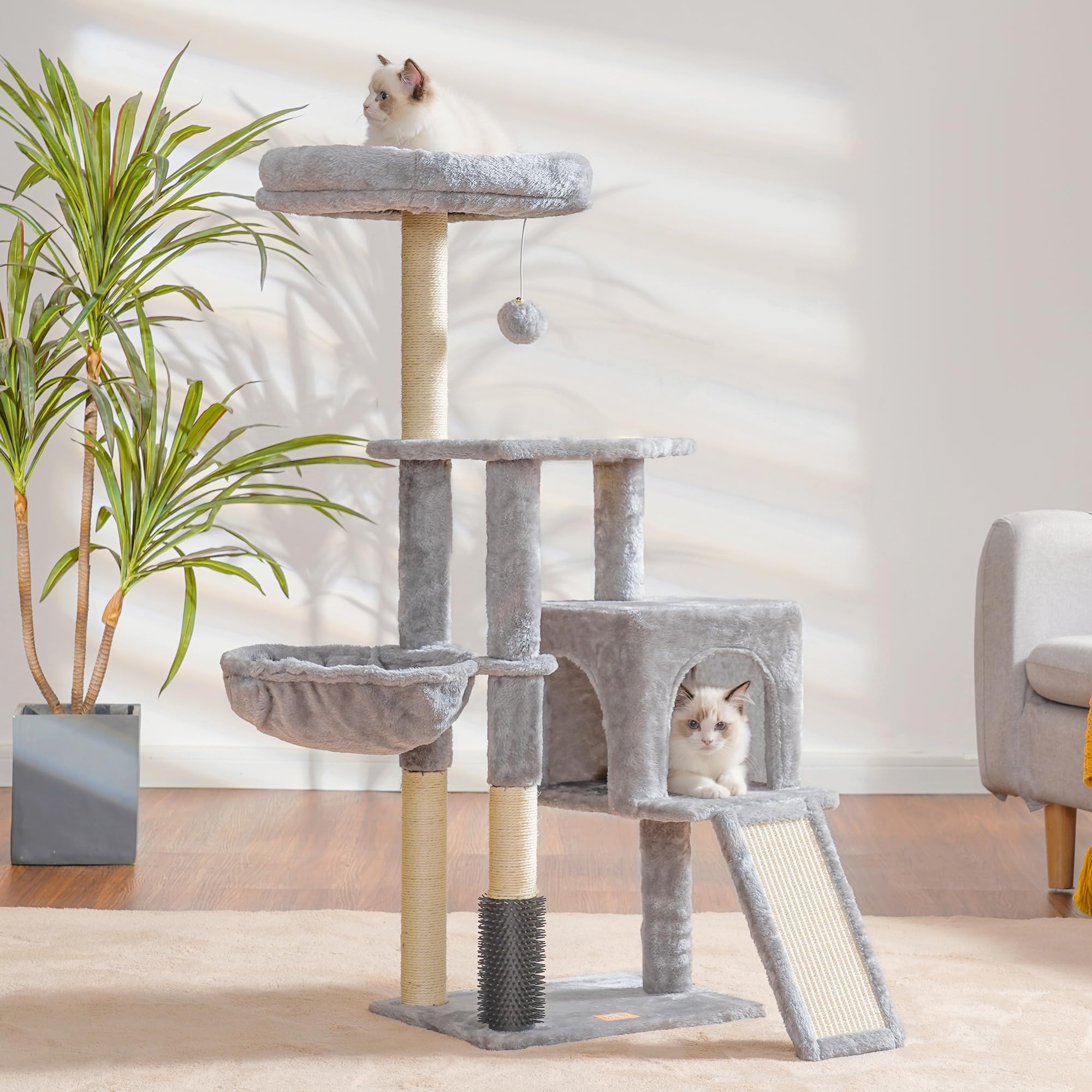 Heybly Kratzbaum mit Katzenbürste, Katzenbaum für Hauskatzen mit Gepolsterter Sitzstange aus Plüsch, Katzenkratzbaum mit Korb, Kratzbrett und Kratzbaum, Hellgrau HCT005SW