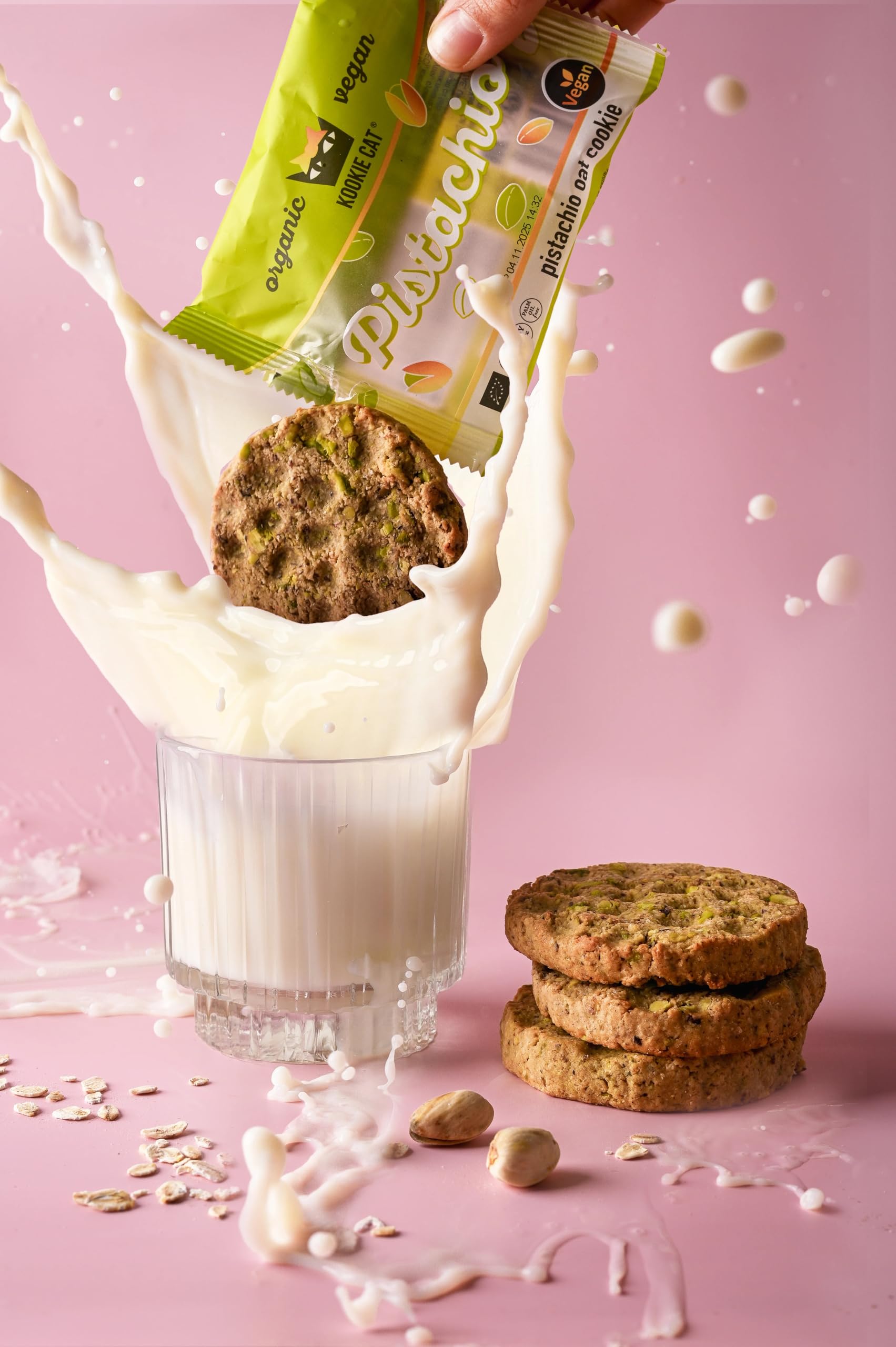 Kookie Cat Vanille Schokochip - Vegane Cookies Einzeln Verpackt, Glutenfrei, Sojafrei, Bio, Cashew & Hafer - 12 X 50g Multipack