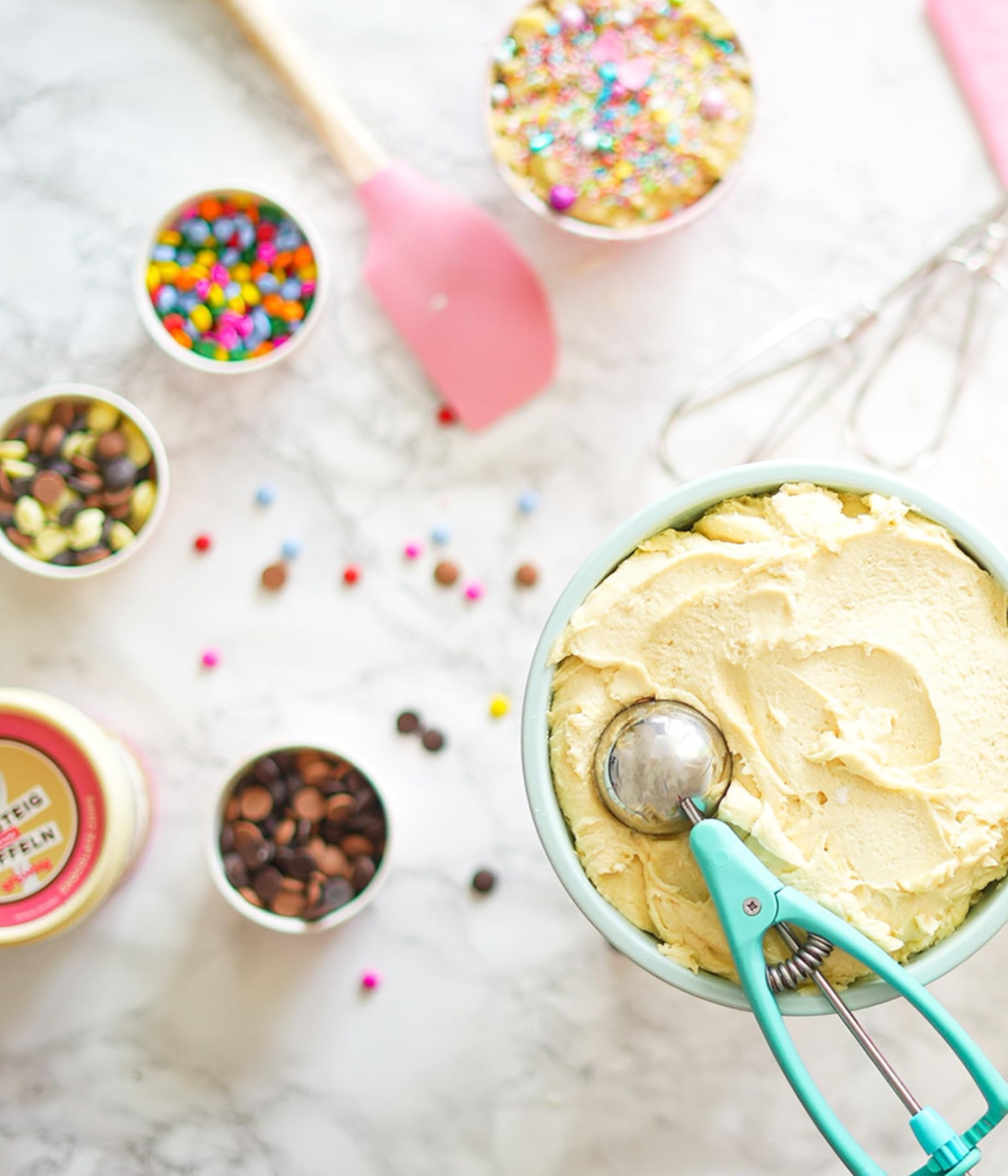 Spooning Cookie Dough Bundle, Keksteig zum Löffeln in 4 verschiedenen Sorten, Classic, Chocolate Chips, Black Cookie Crunch, Lemon Cake, 4x 215g