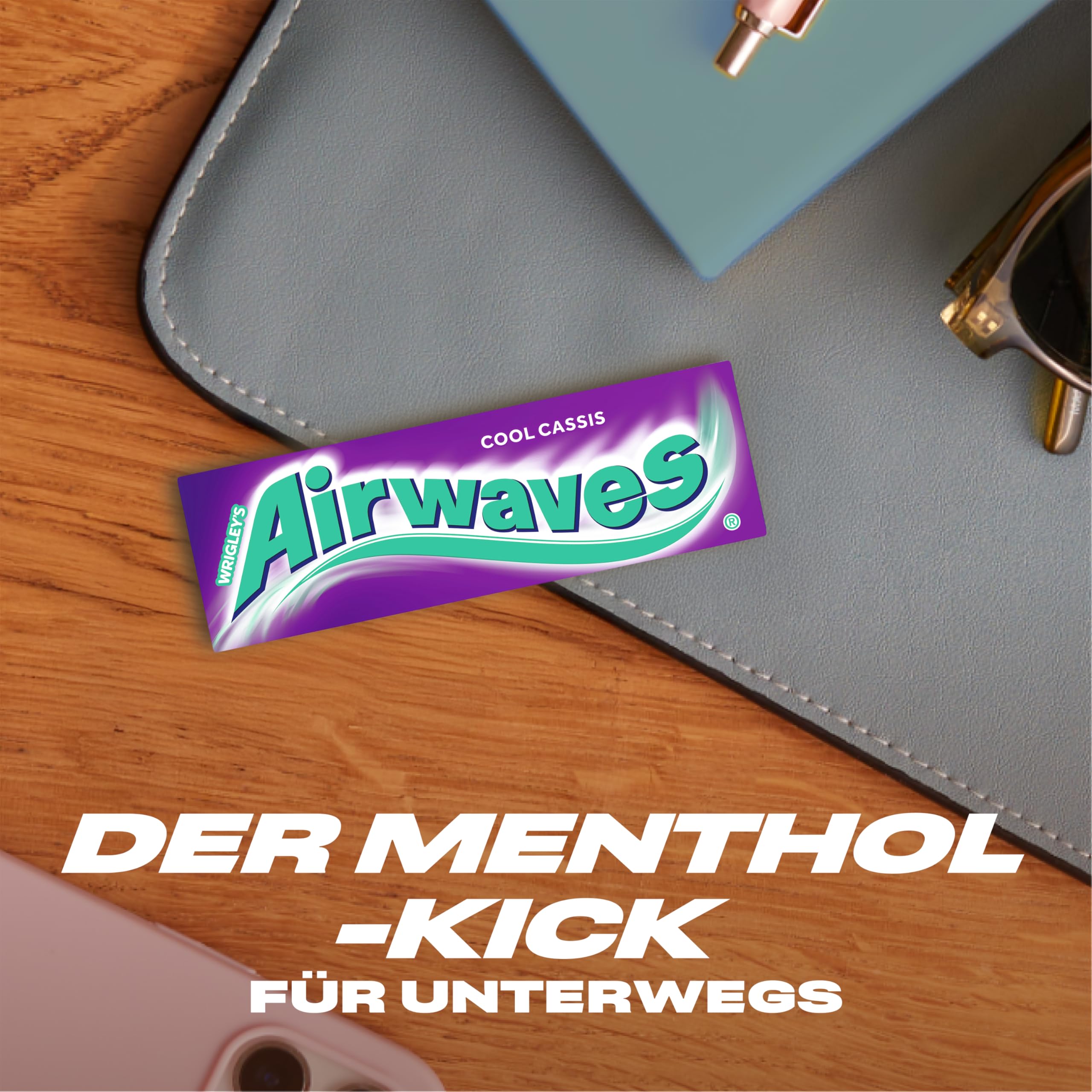 Airwaves Kaugummi Zuckerfrei, Strong, 30 x 10 Dragees, Großpackung Chewing Gum, Mit Natürlichem Menthol, Kaugummi ohne Zucker mit Minz Frische (300 Dragees)