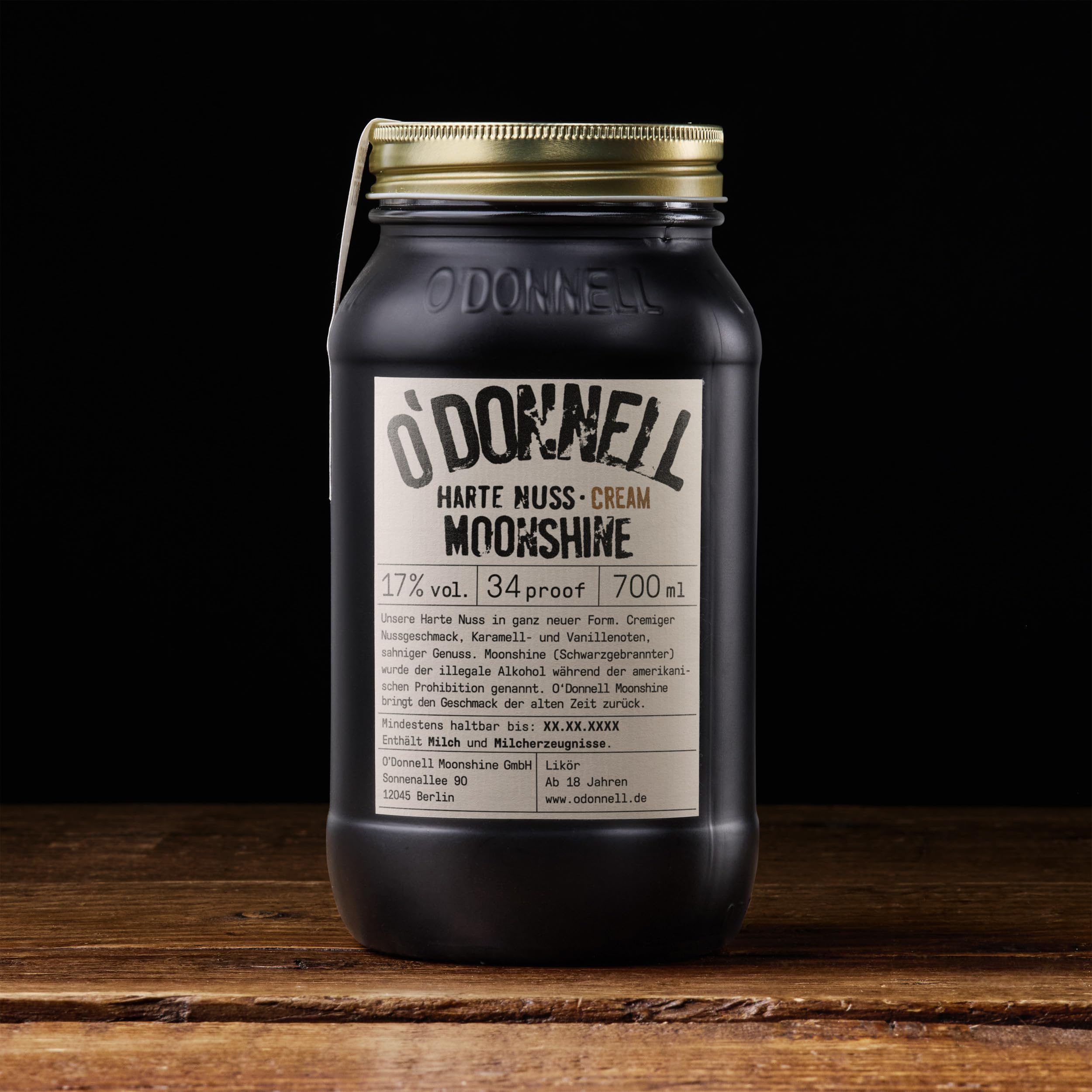 O'Donnell Moonshine Haselnusslikör Harte Nuss Geschenkset (+ Ausgießer) – Nuss Likör mit Whiskey & Karamell Geschmak (700ml) in Original Mason Jar – 25% Premium Spirituose Made in Berlin