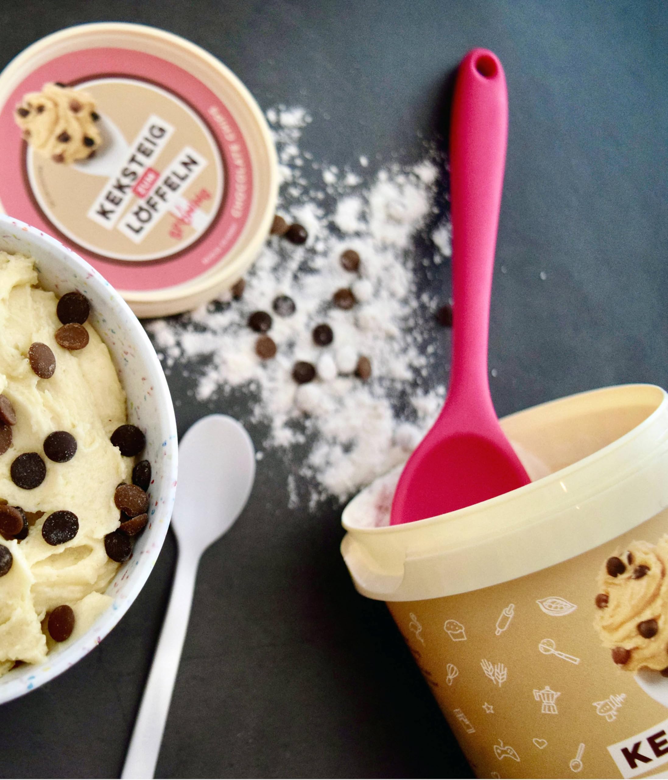 Spooning Cookie Dough Bundle, Keksteig zum Löffeln in 4 verschiedenen Sorten, Classic, Chocolate Chips, Black Cookie Crunch, Lemon Cake, 4x 215g
