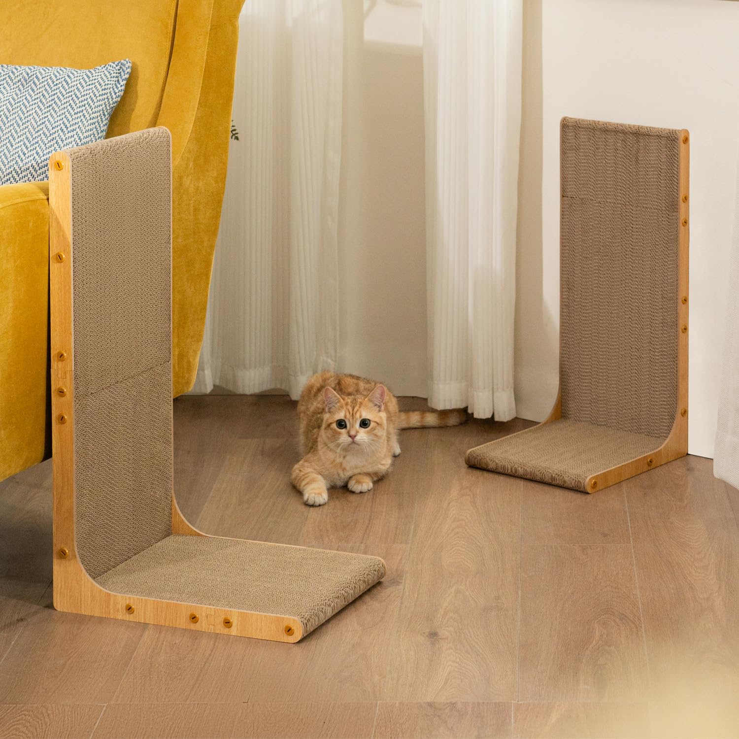 Conlun Kratzbrett für Katzen, 58 cm L-förmige Wandmontage, vertikale Kratzfläche, strapazierfähige Pappe zum Möbelschutz für Wohnungskatzen, Groß,Holzoptik