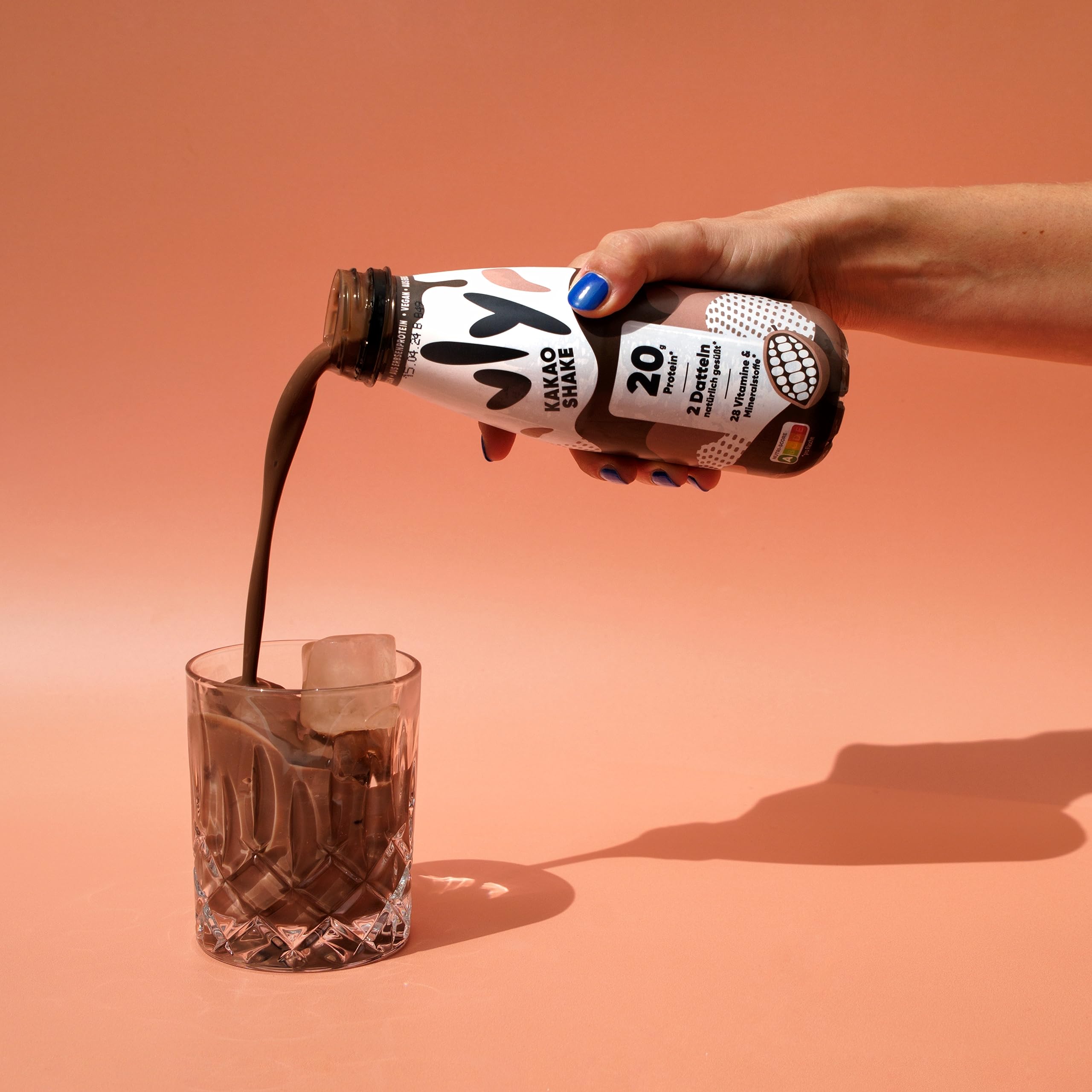 vly BARISTA - Die vegane Milchalternative aus Erbsenprotein | Cremiger Schaum | Reich an Ballaststoffen, Calcium, Vitaminen & Protein | Laktosefrei, Glutenfrei, Zuckerarm, Pflanzlich - 16x1L