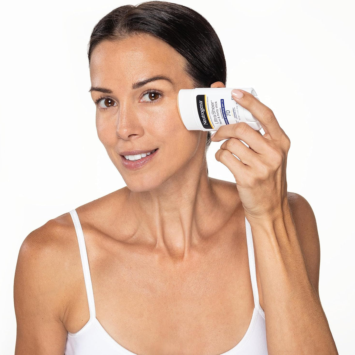 Neutrogena Ultra Sheer Dry-Touch Sunscreen Lotion, Broad Spectrum SPF 55 UVA/UVB Protection, Oxybenzone-Free, Light, Water Resistant, Non-Comedogenic & Non-Greasy, Travel Size, 3 fl. oz