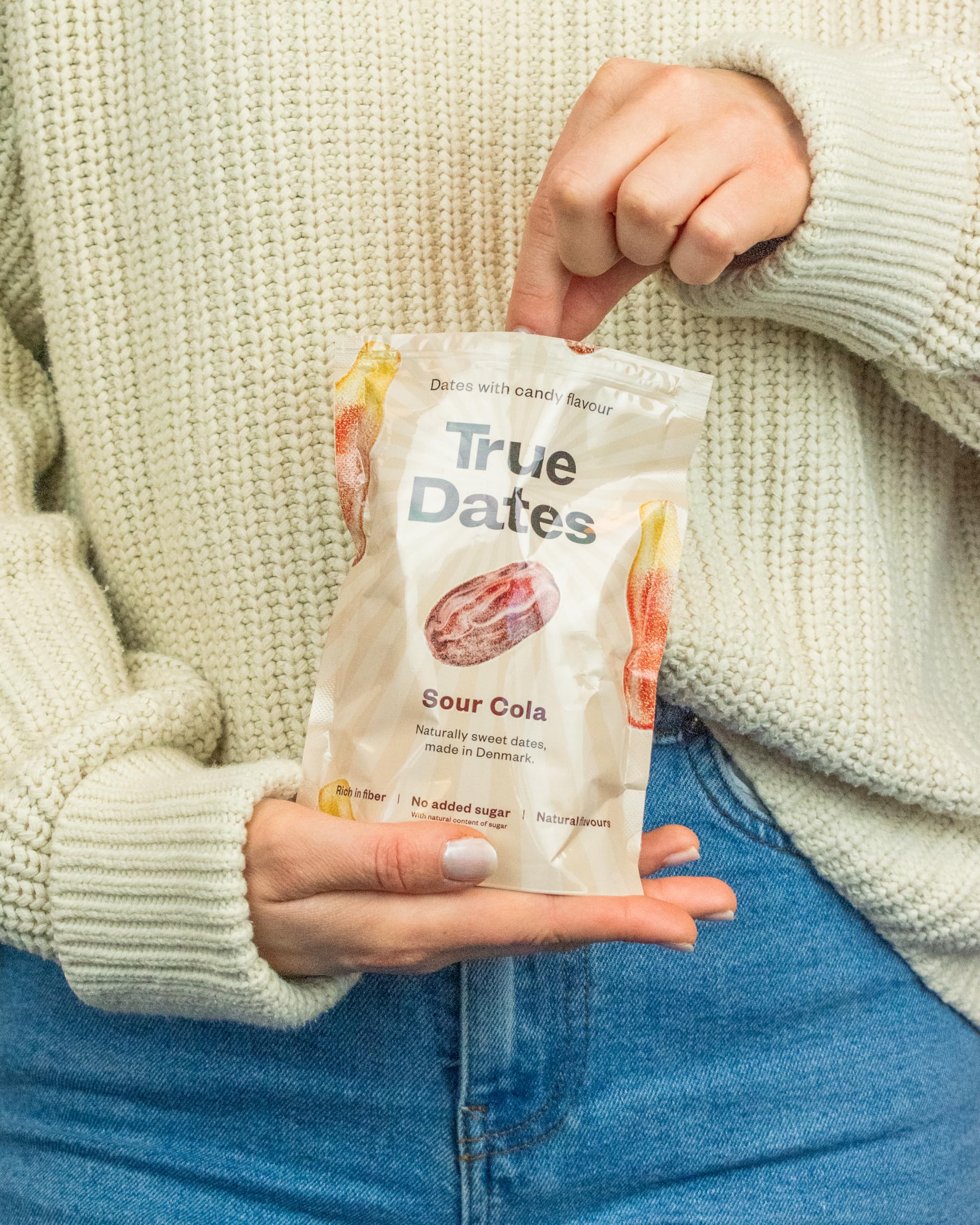 True Dates - Sour Apple | natürlich aromatisierte Datteln | Saurer Apfel-Geschmack | 100 g
