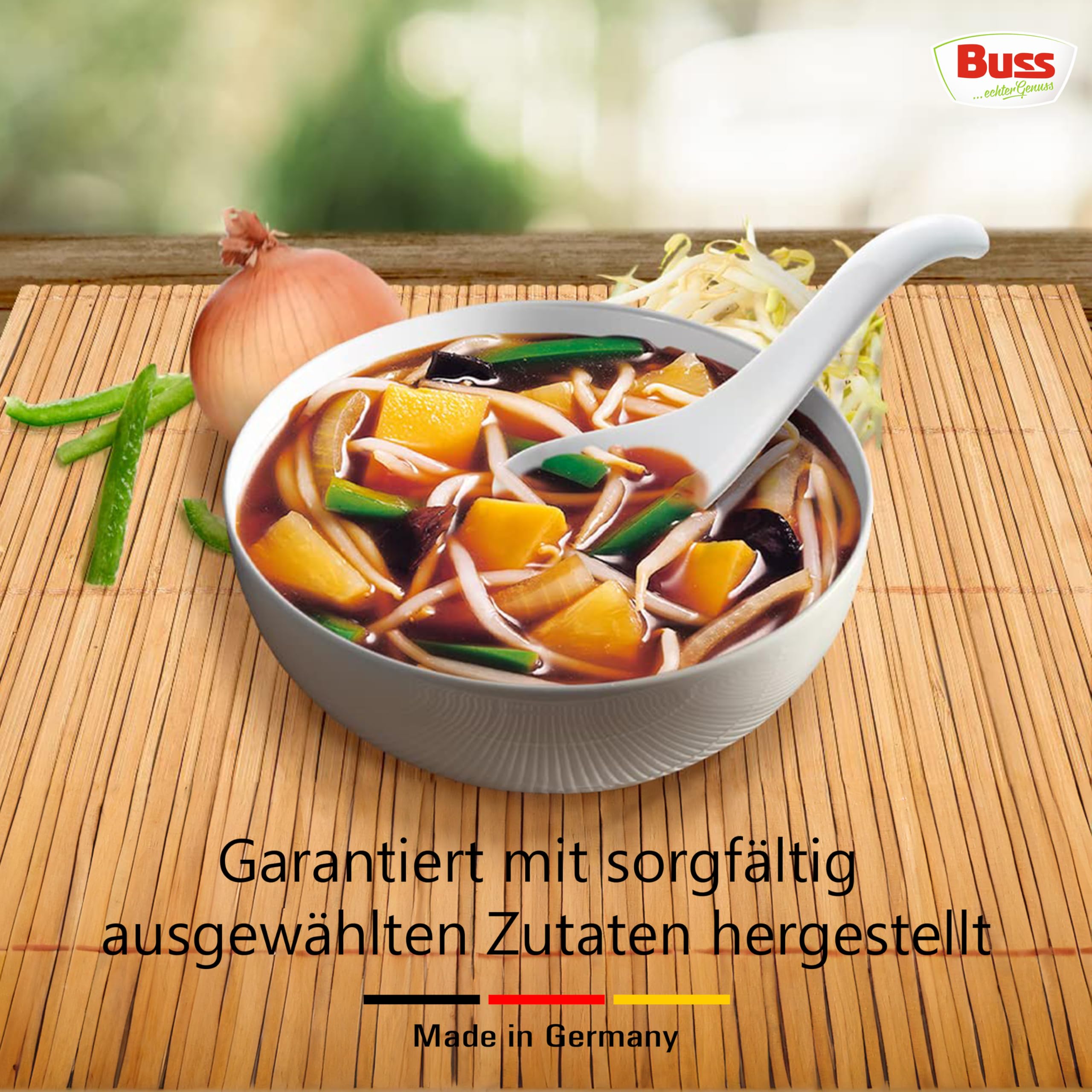 Buss Asia Suppen - Bihunsuppe Original nach indonesischer Art - Milde Asia Suppe mit Paprika, Hühnerfleisch und Glasnudeln - Schnelle Fertiggerichte zum Aufwärmen in Mikrowelle & Topf - 12 x 400g