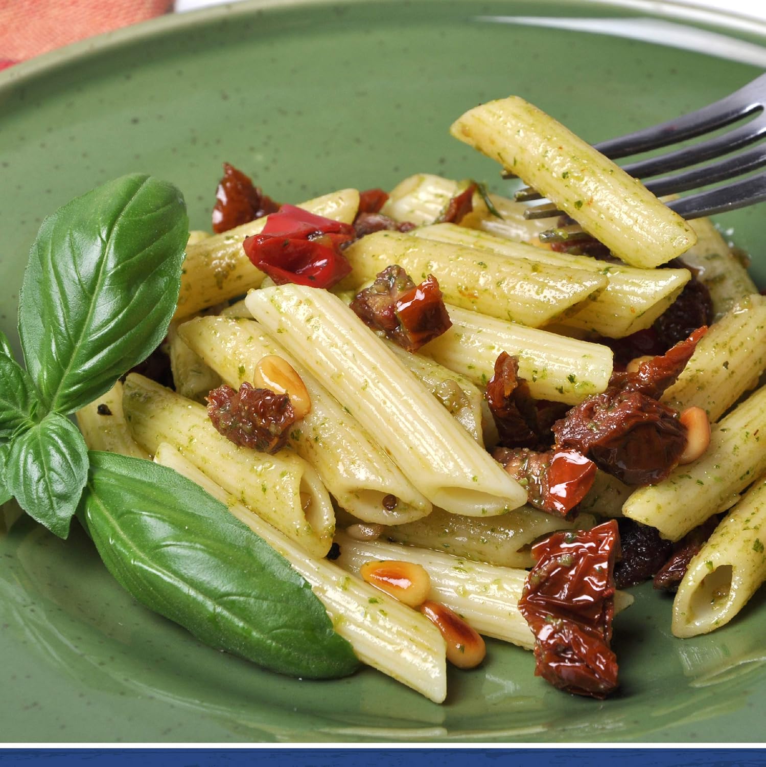 Traina Home Grown California Sun Dried Tomato Halves - Healthy, Non GMO, Gluten Free, Kosher Certified, Packed in Resealable Bag (2 lbs)